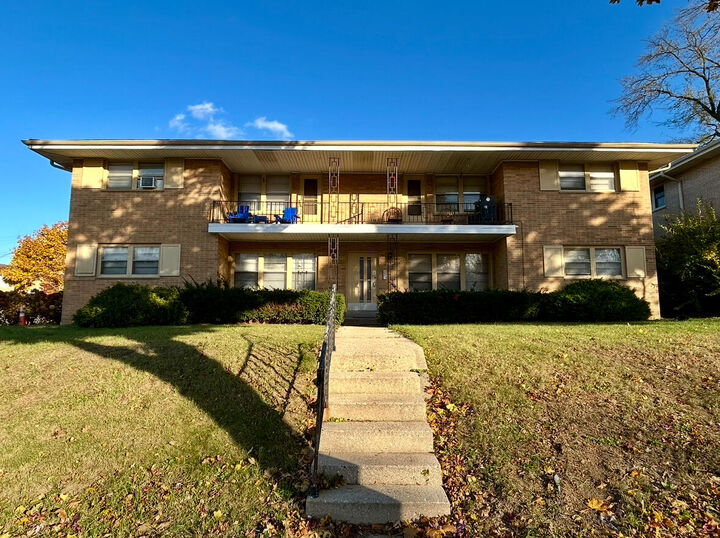 4272 N 92nd St  Milwaukee WI 53222 photo