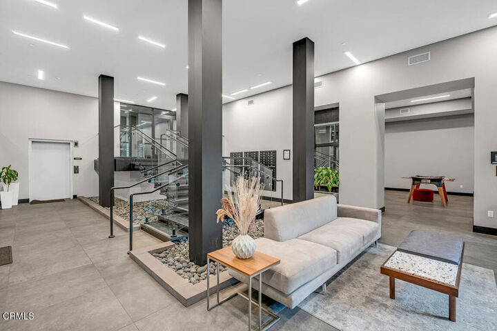 Property Photo:  178 S Euclid Avenue 412  CA 91101 