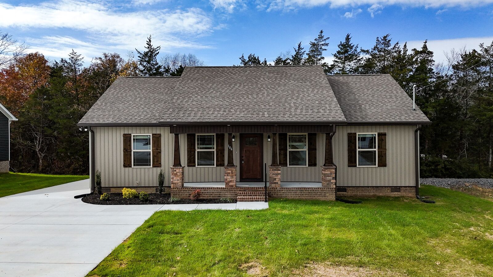 Property Photo: 106 Demonbreum Cir TN 37160