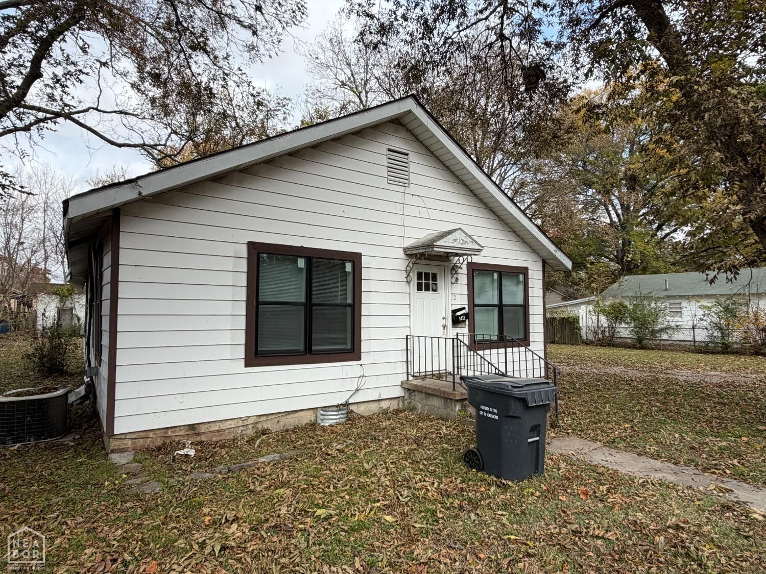 Property Photo: 1412 W Monroe Avenue AR 72401