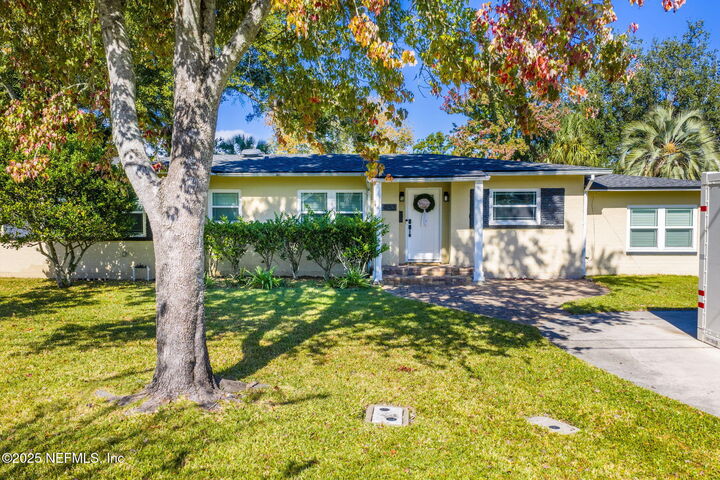 Property Photo:  4153 Trieste Place  FL 32244 