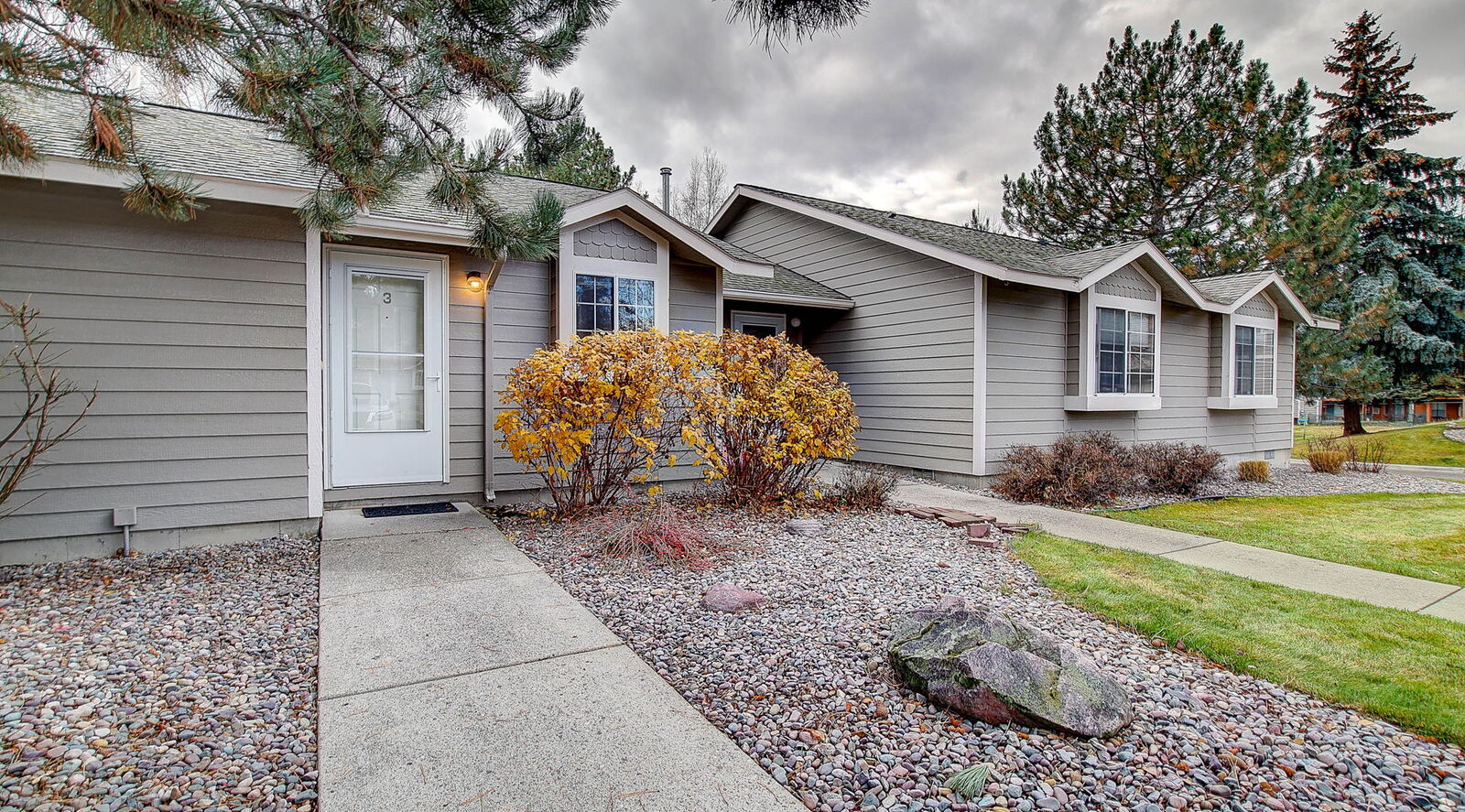 Property Photo: 2711 Silvercrest Court 3 MT 59808