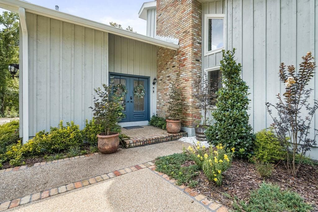 Property Photo:  118 Riverdale Drive  LA 70433 