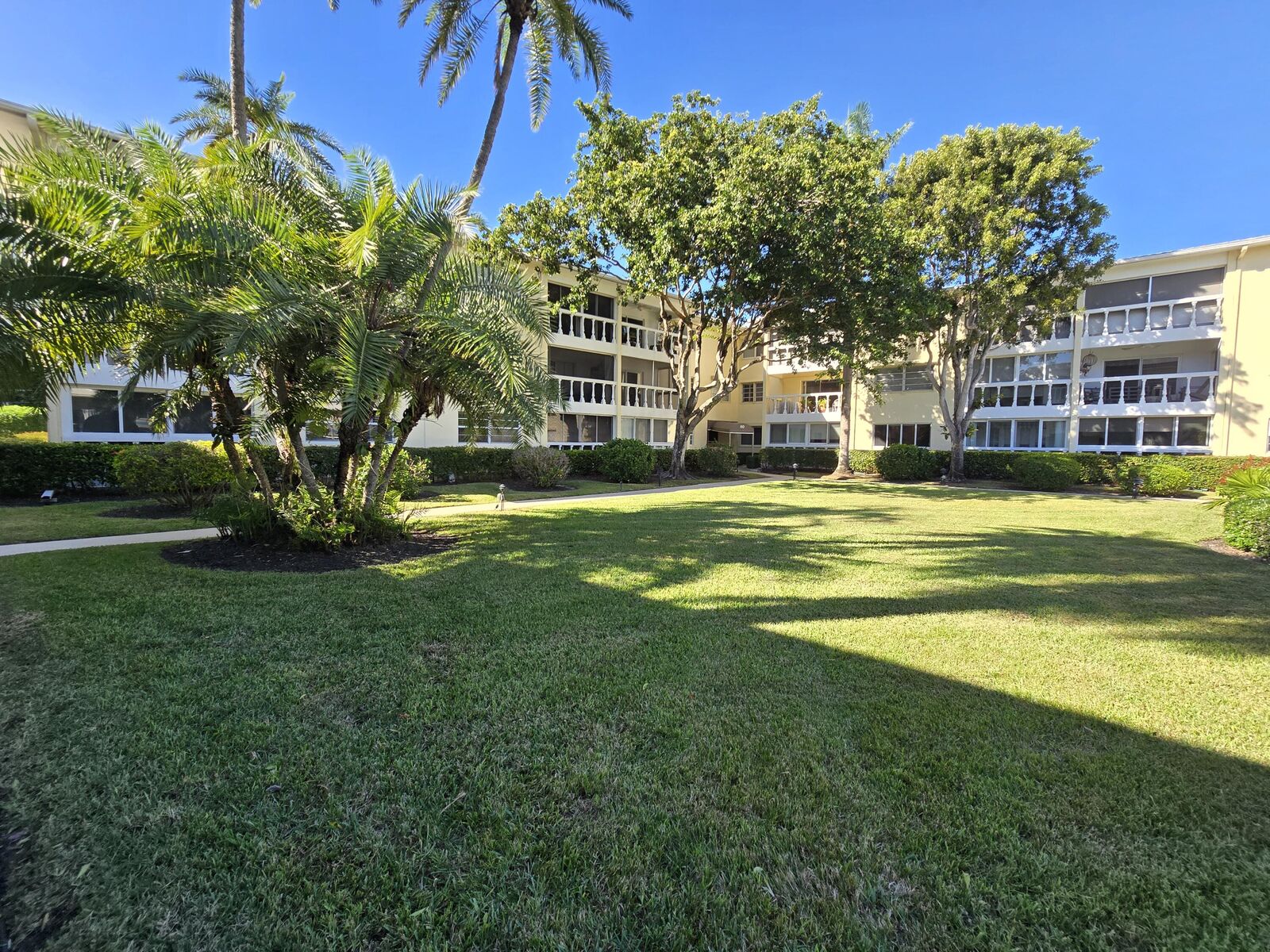 Property Photo:  60 Venetian Drive 203A  FL 33483 