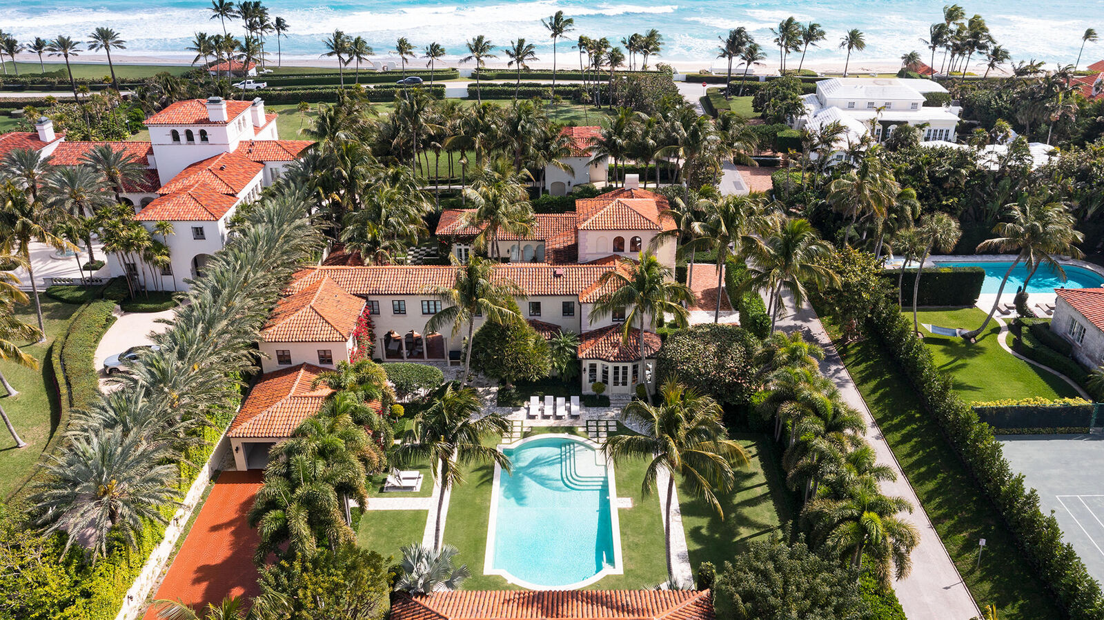 Property Photo:  115 Via La Selva  FL 33480 