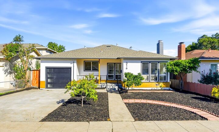 Property Photo:  316 North Kingston Street  CA 94401 