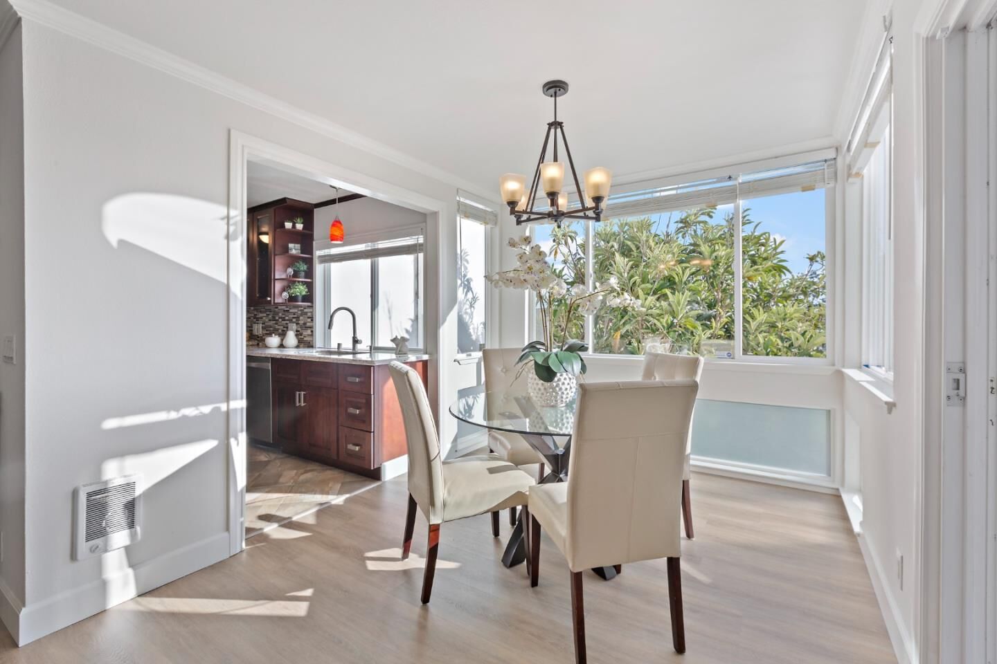 Property Photo:  1025 Shell Boulevard 7  CA 94404 