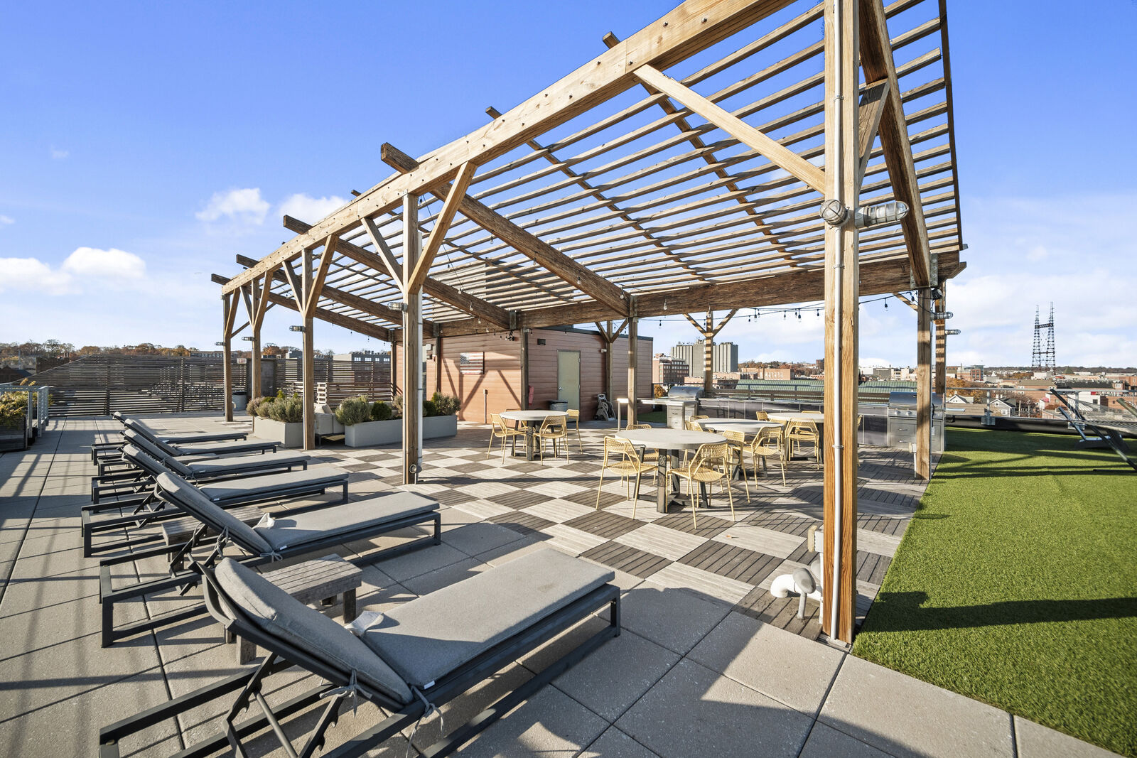 Property Photo:  19 Day Street 412  CT 06854 