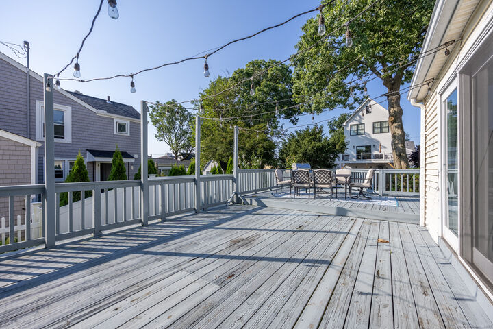 Property Photo:  28 Brookdale Avenue  CT 06460 