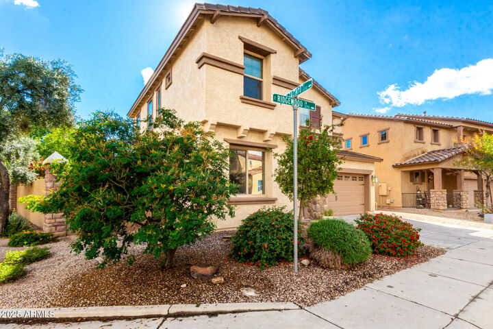 Property Photo: 3247 E Ridgewood Lane AZ 85298