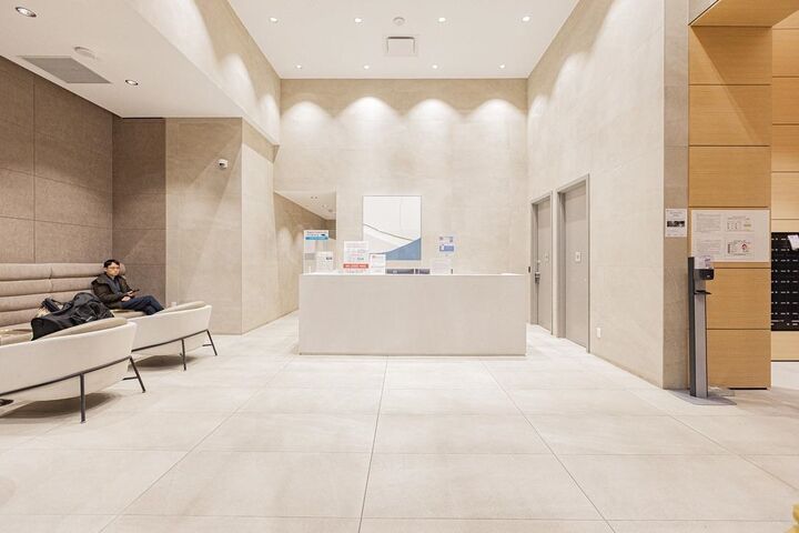 Property Photo:  6000 McKay Avenue 509  BC V5H 0K2 