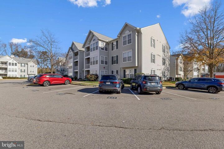 Property Photo:  7503 Calderon Court G  VA 22306 