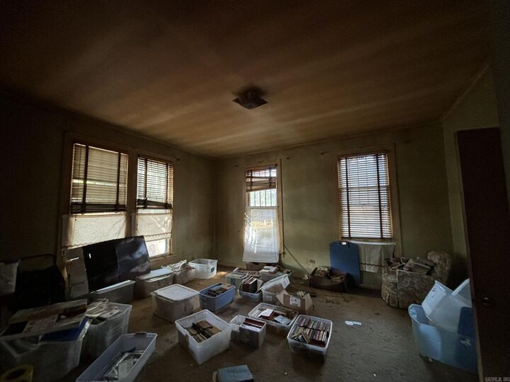 Property Photo: 121 Cleveland Ave. AR 71701