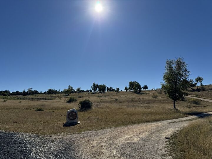 Property Photo: 612 Sugar Creek Trail TX 78624