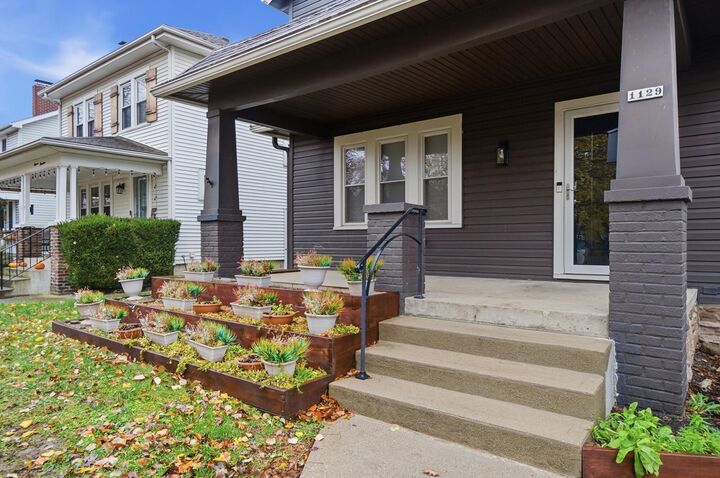 Property Photo:  1129 Mulford Road  OH 43212 