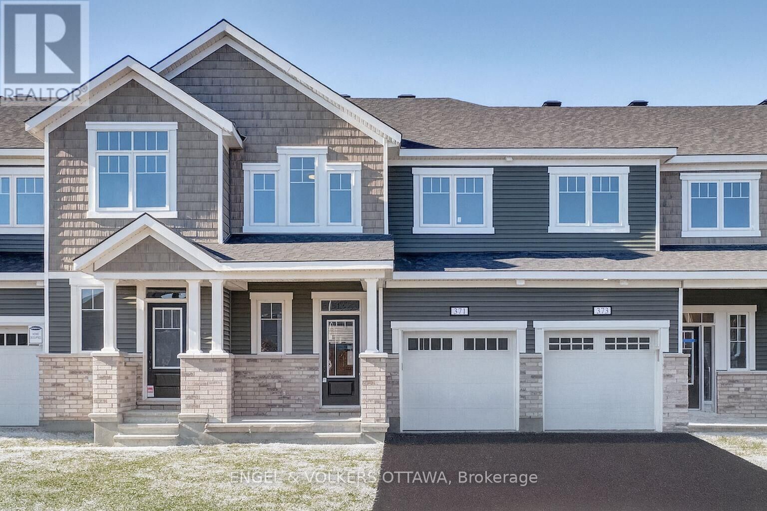 Property Photo:  371 Crossway Terrace  ON K2S 2Z2 