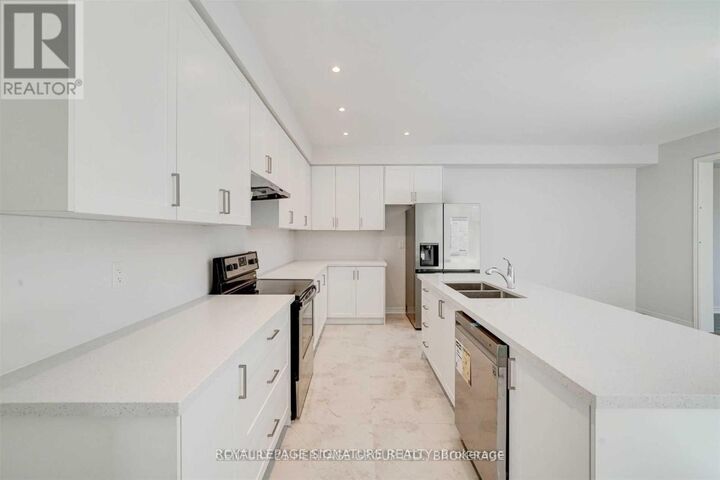 Property Photo:  5 Frederick Taylor Way  ON L0G 1M0 