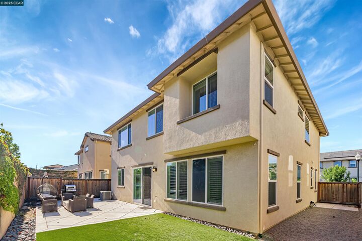 Property Photo:  158 Wooley Creek Way  CA 94513 