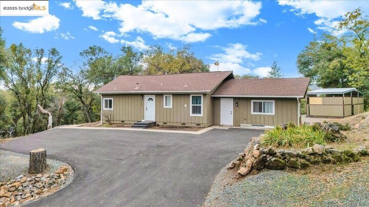 Property Photo:  21980 Montgomery Rd  CA 95370 