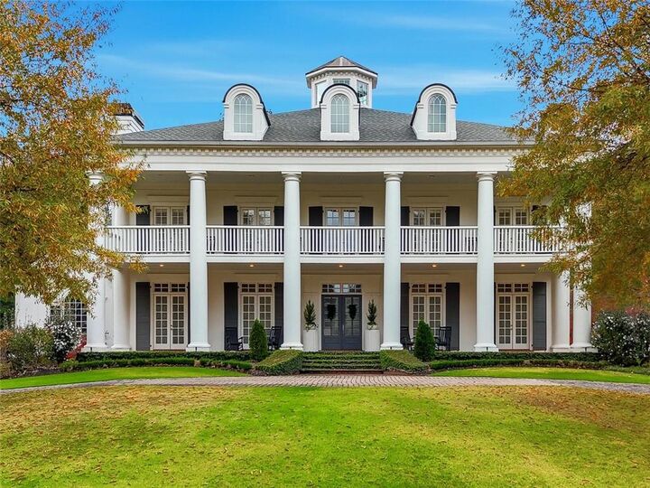 Property Photo: 335 Marshy Pointe GA 30097