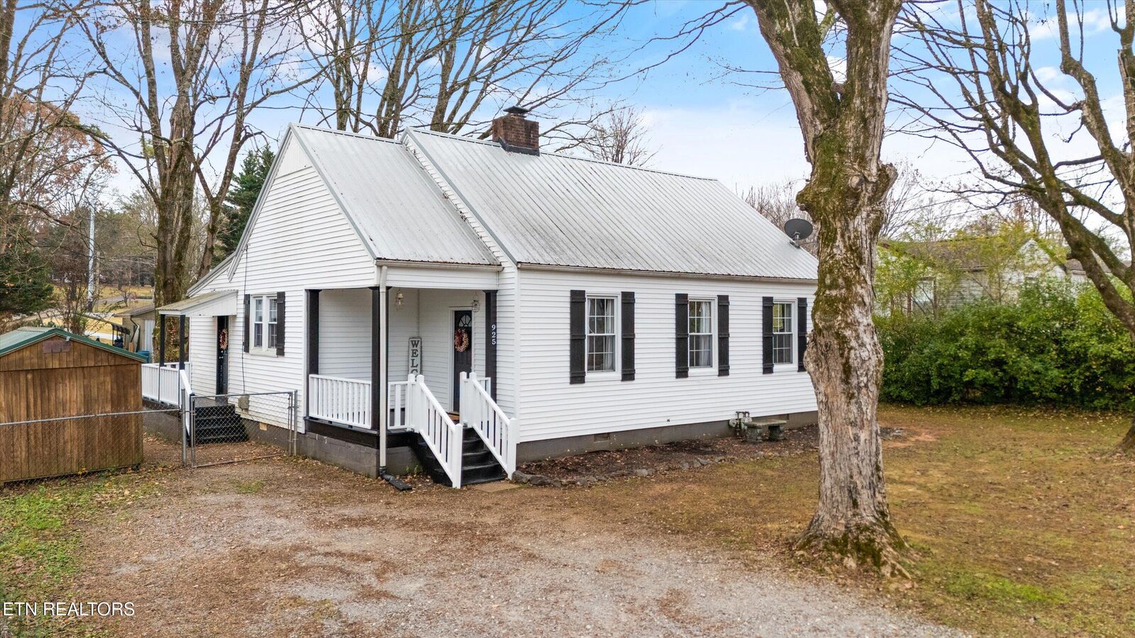 Property Photo:  925 Barnabas St  TN 37303 