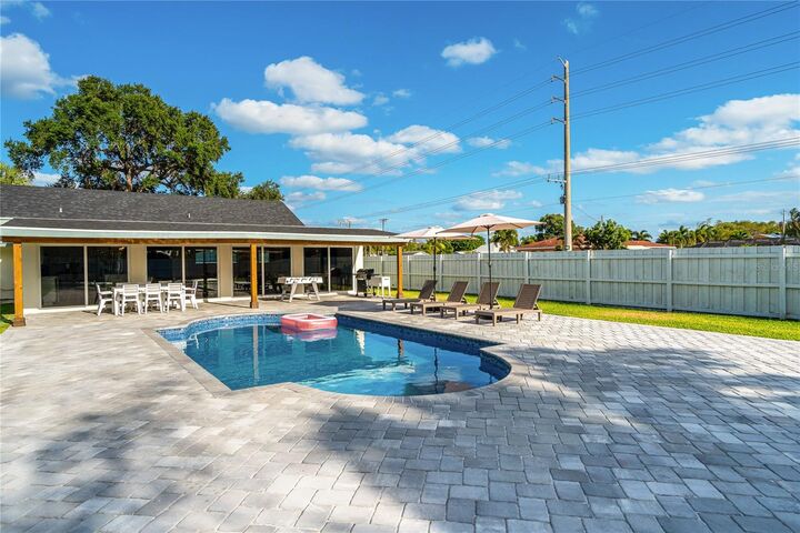 Property Photo:  483 S Florida Mango Road  FL 33406 