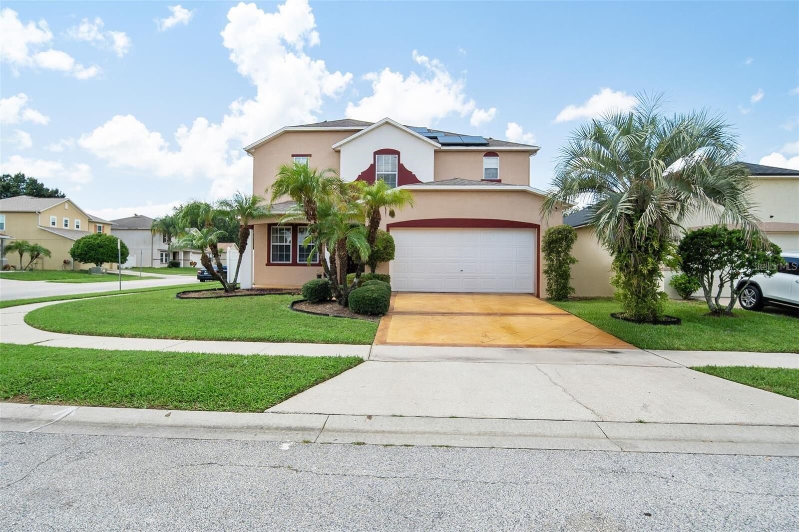 Property Photo: 11932 Old Glory Drive FL 32837