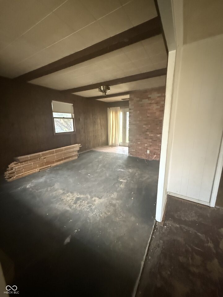 Property Photo:  1912 E 66th Street  IN 46220 