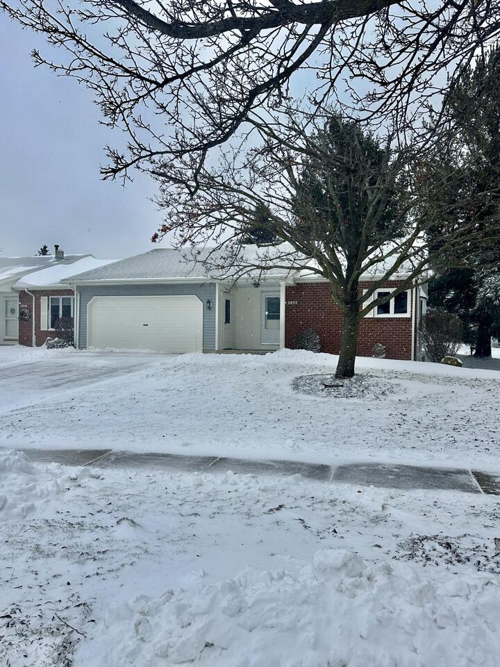 Property Photo:  2845 Valley Spring Drive SE  MI 49316 