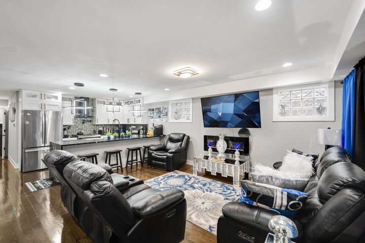 Property Photo:  14617 Vine Avenue  IL 60426 