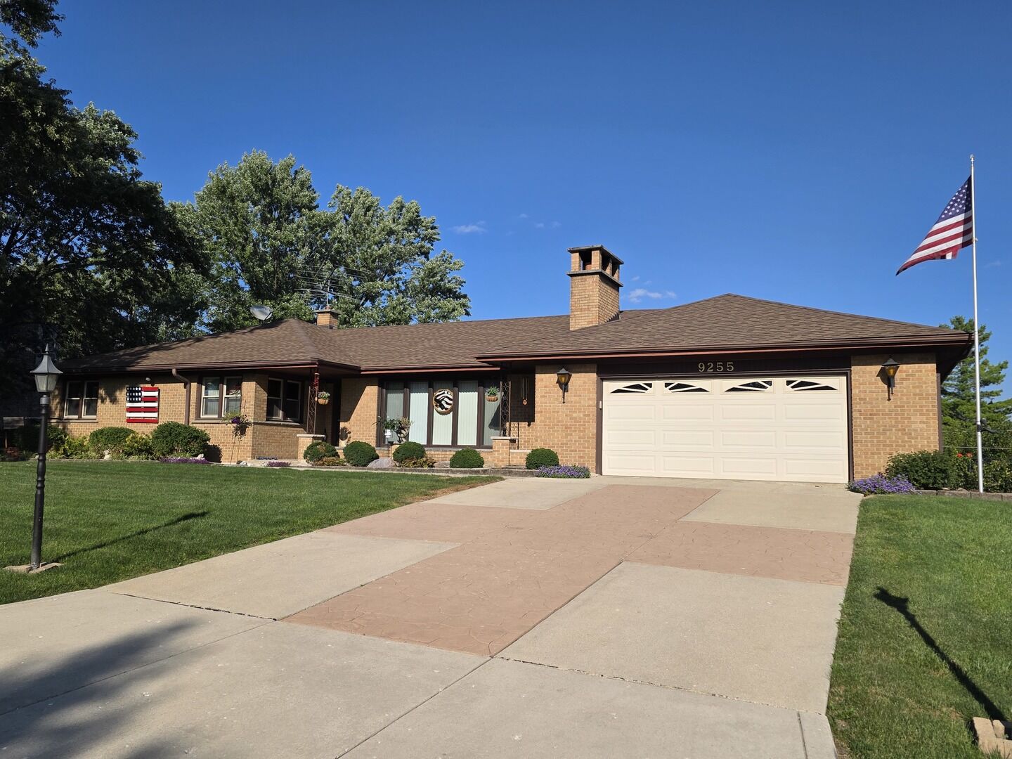 Property Photo:  9255 S 86th Avenue  IL 60457 