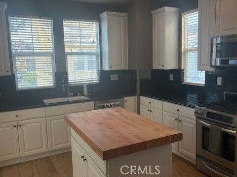 Property Photo:  41 Ethereal  CA 92694 