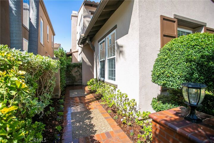 Property Photo: 31 Dinuba CA 92602