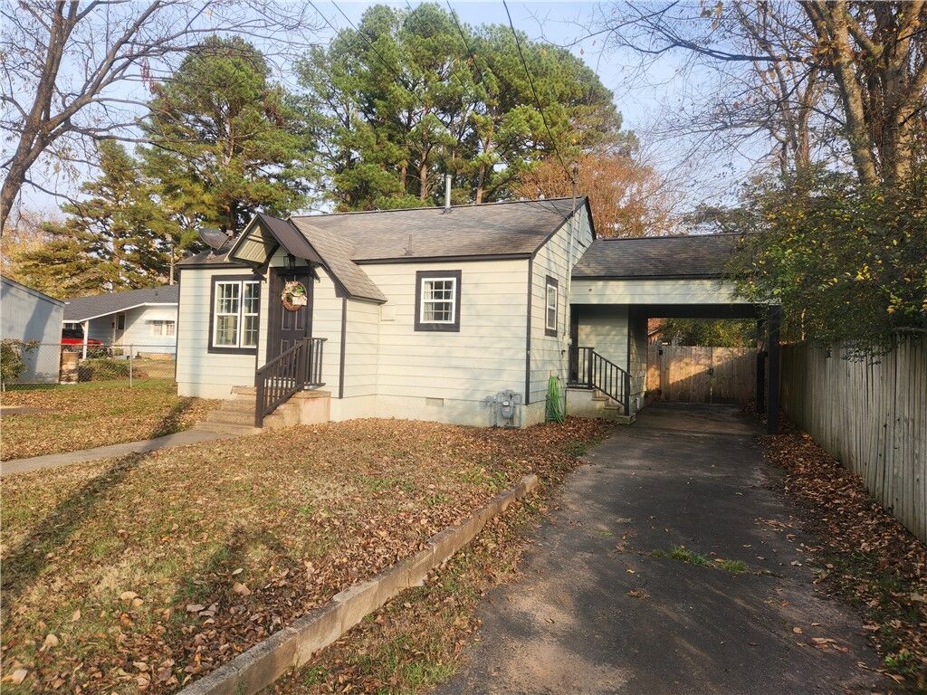 Property Photo:  306 Hayes  AR 72830 