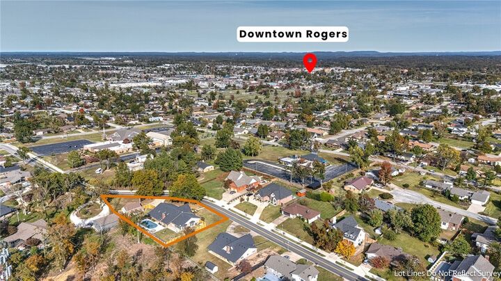 Property Photo: 1126 S 13th Street AR 72758