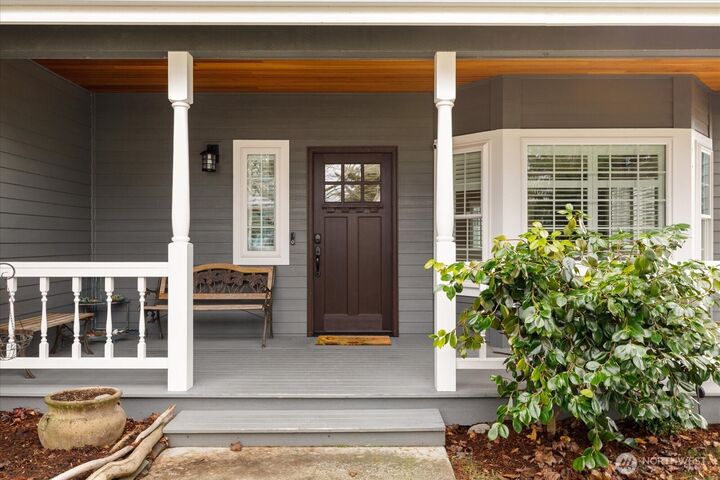 Property Photo:  1155 SW Kalama Loop  WA 98277 