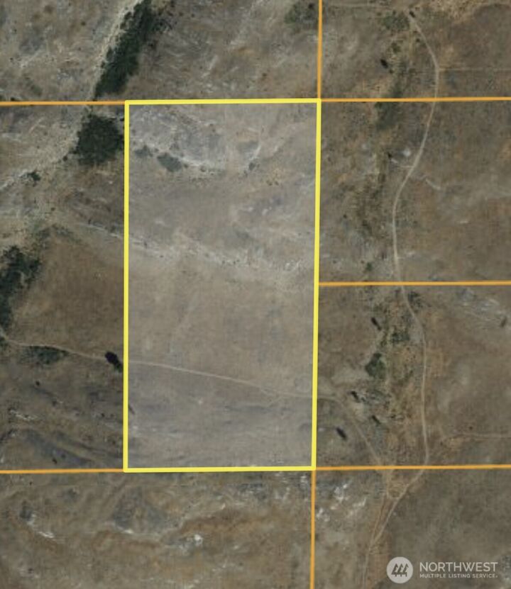 Property Photo:  6  Painted Rock Road  WA 98855 