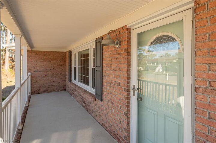 Property Photo:  31 Bayview Dr  VA 23662 