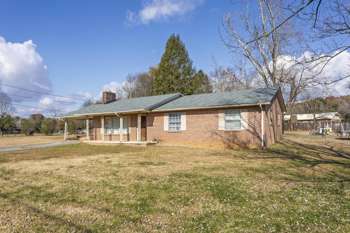 Property Photo:  148 Peggy Lane  TN 37321 