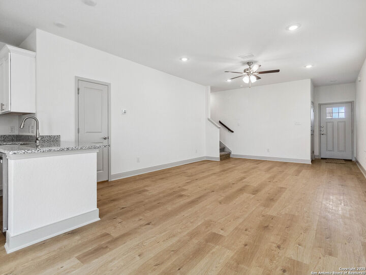 Property Photo: 10207 Tulipwood Run 101 TX 78252