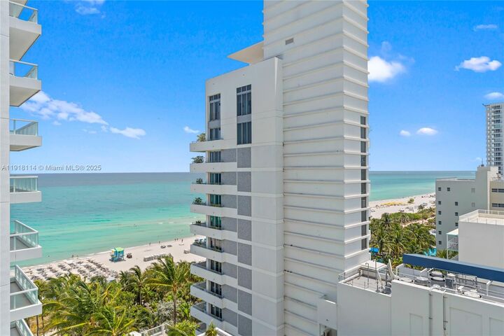 Property Photo: 4391 Collins Ave 1118 FL 33140