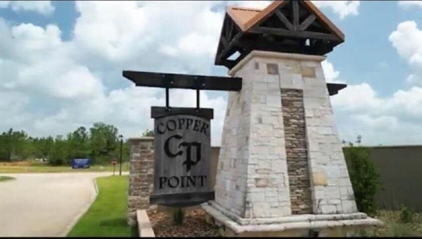 Property Photo: 1240 Natashas Way TX 77657