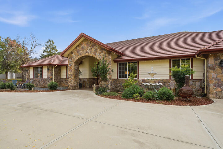 Property Photo: 16777 Coyote Drive CA 93265