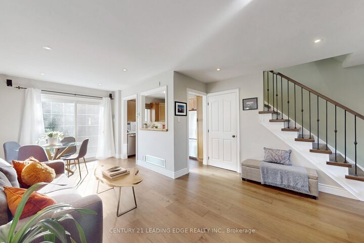 Property Photo: 49 Madsen Crescent ON L3R 4P2