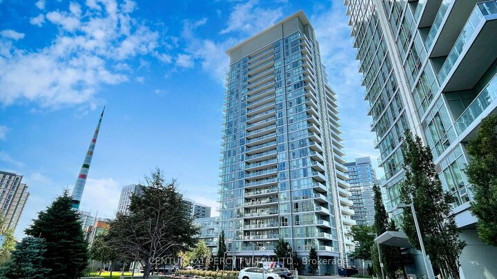 Property Photo:  62 Forest Manor Road 210  ON M2J 0B6 