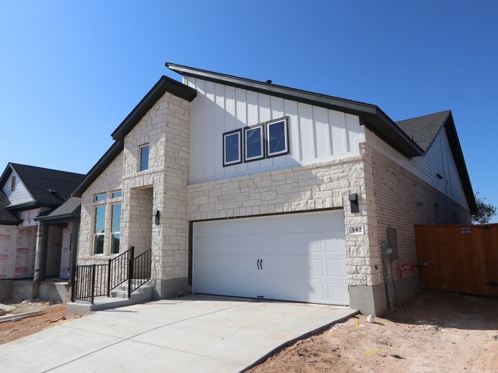 Property Photo: 342 Bishop Wood Road TX 78620