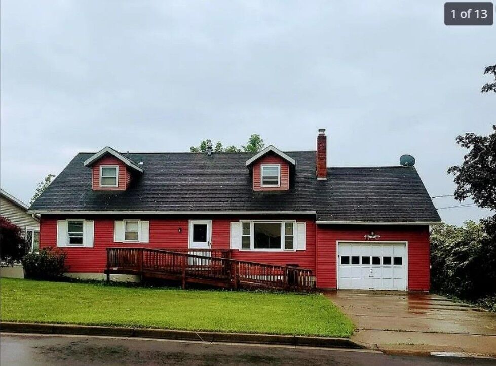 Property Photo:  18 Eric Drive  NY 13790 