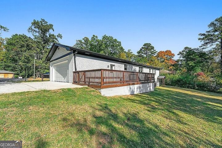 Property Photo:  5930 Lake Acworth Drive NW  GA 30101 