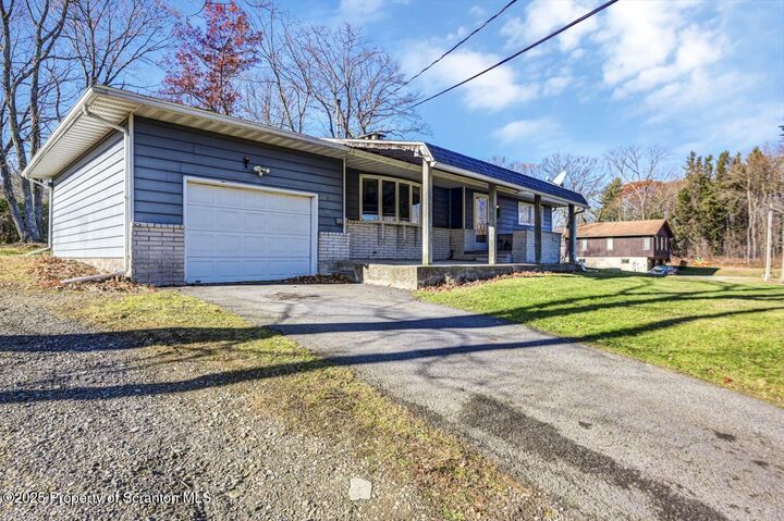 Property Photo:  580 Arnold Drive  PA 18436 