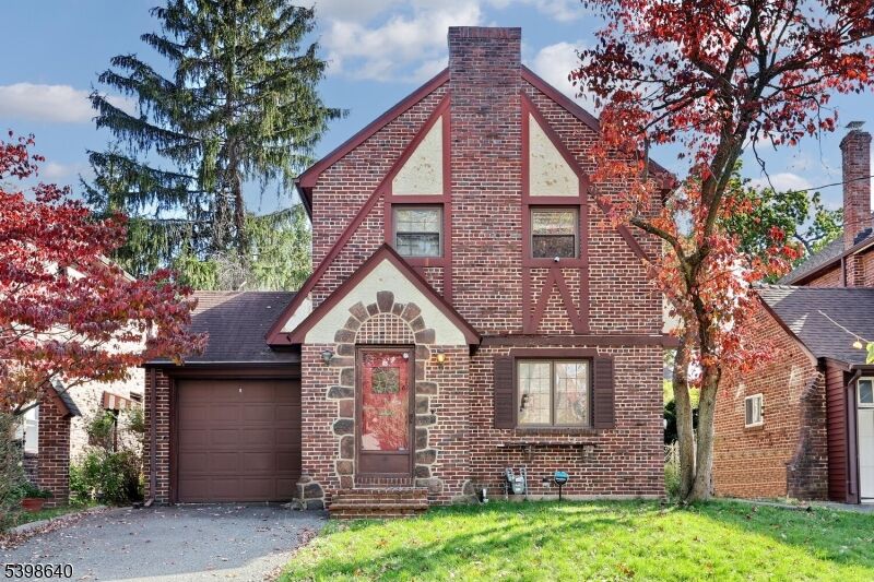 Property Photo: 65 Summit Rd NJ 07012